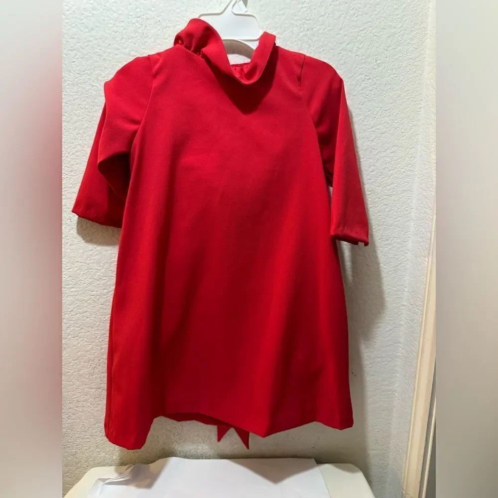 New Gabby Girls back neck tie red Dress size 7